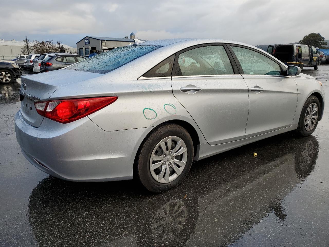 Photo 2 VIN: 5NPEB4AC5DH608492 - HYUNDAI SONATA 