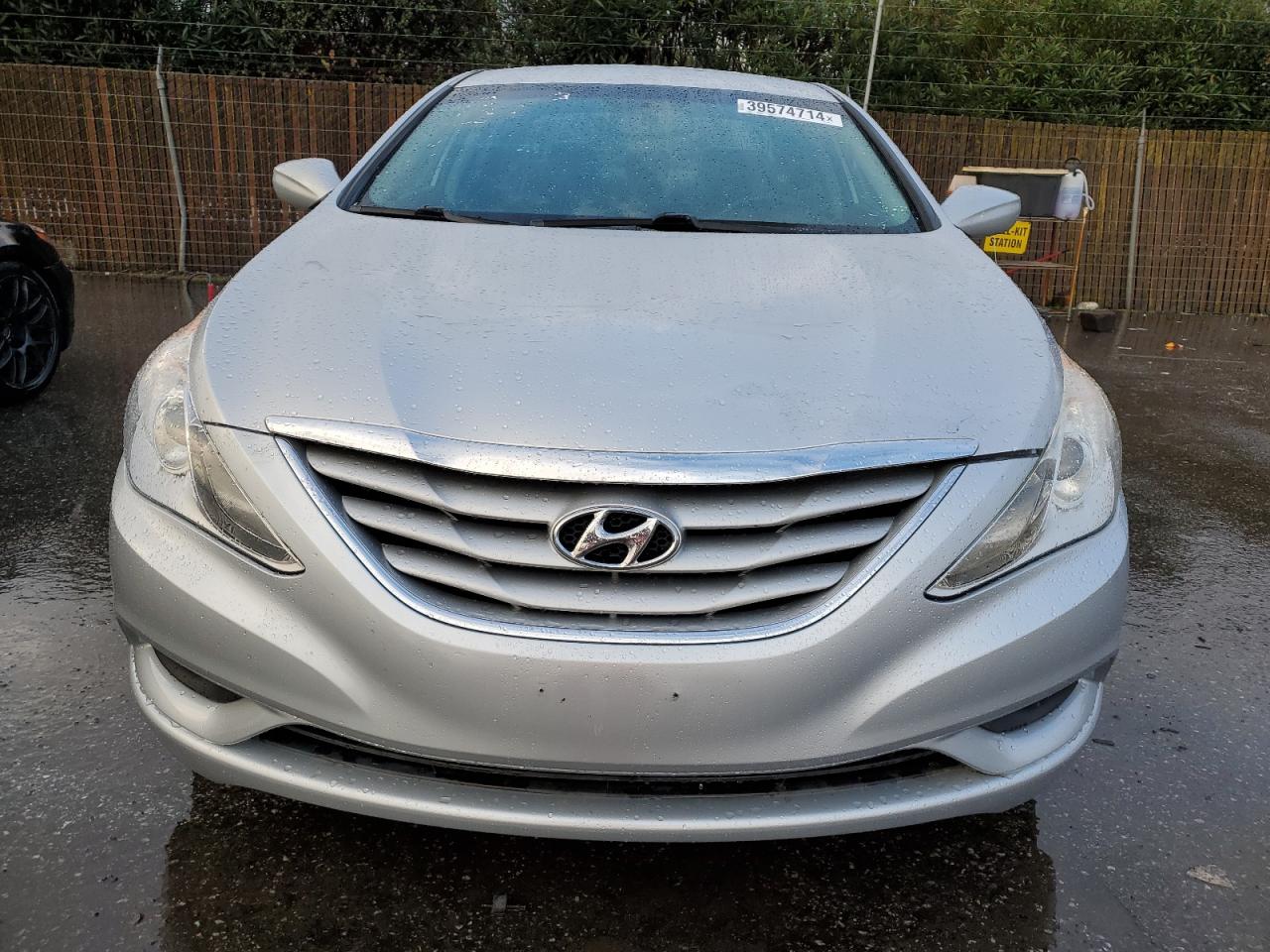 Photo 4 VIN: 5NPEB4AC5DH608492 - HYUNDAI SONATA 