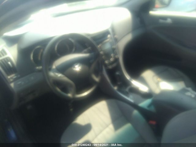 Photo 4 VIN: 5NPEB4AC5DH611716 - HYUNDAI SONATA 