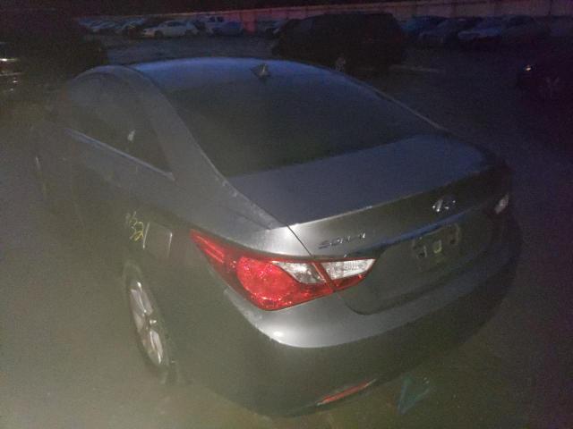 Photo 2 VIN: 5NPEB4AC5DH612557 - HYUNDAI SONATA GLS 