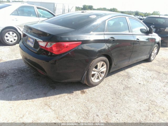 Photo 3 VIN: 5NPEB4AC5DH613868 - HYUNDAI SONATA 