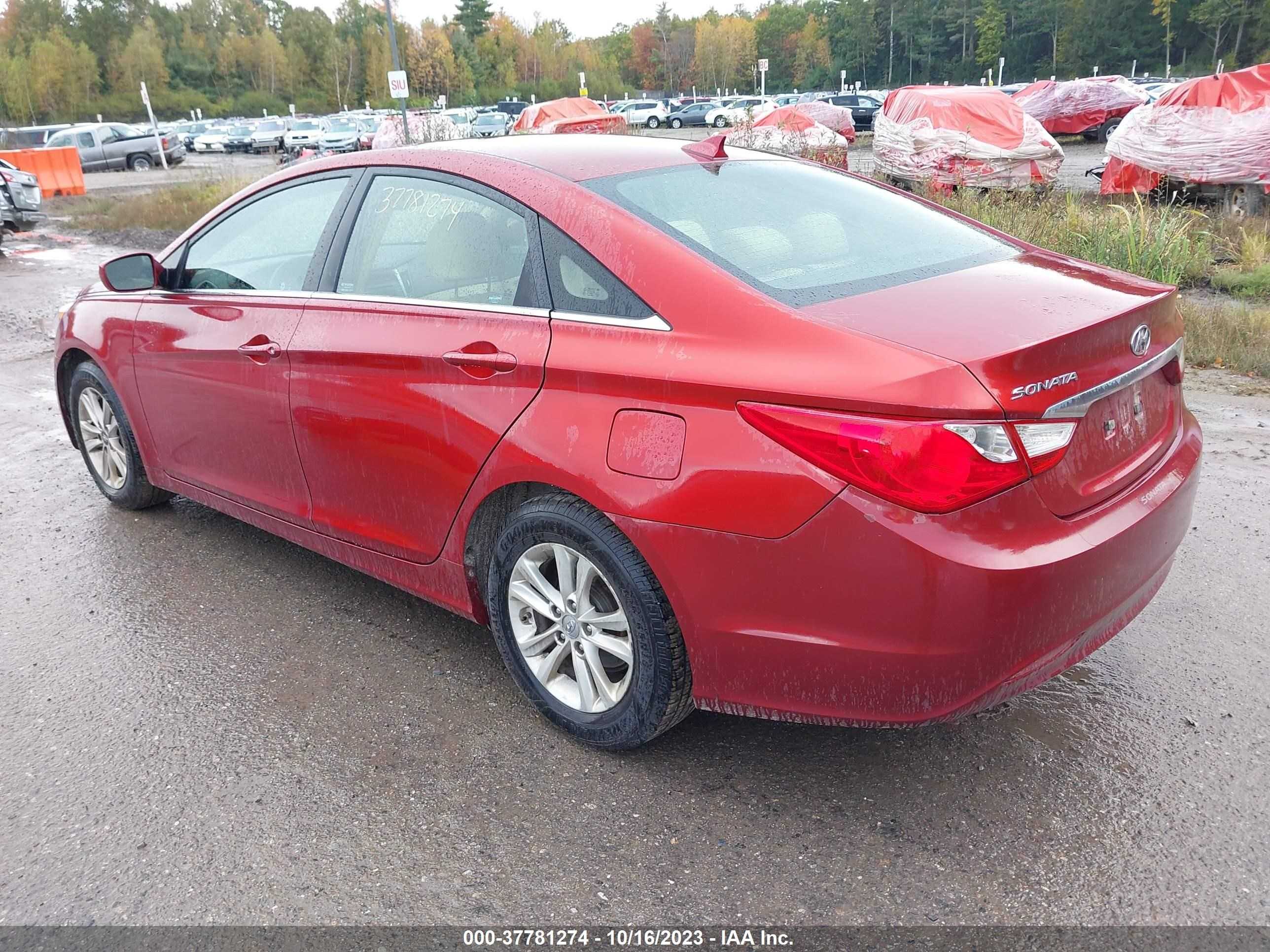 Photo 2 VIN: 5NPEB4AC5DH628600 - HYUNDAI SONATA 