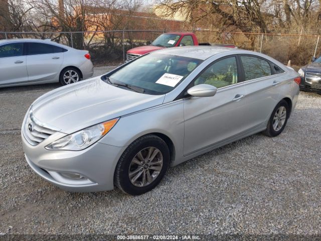 Photo 1 VIN: 5NPEB4AC5DH632002 - HYUNDAI SONATA 