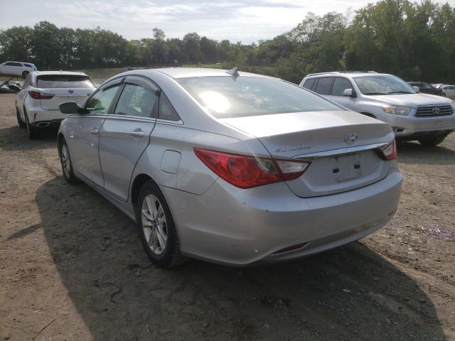 Photo 2 VIN: 5NPEB4AC5DH633165 - HYUNDAI SONATA GLS 