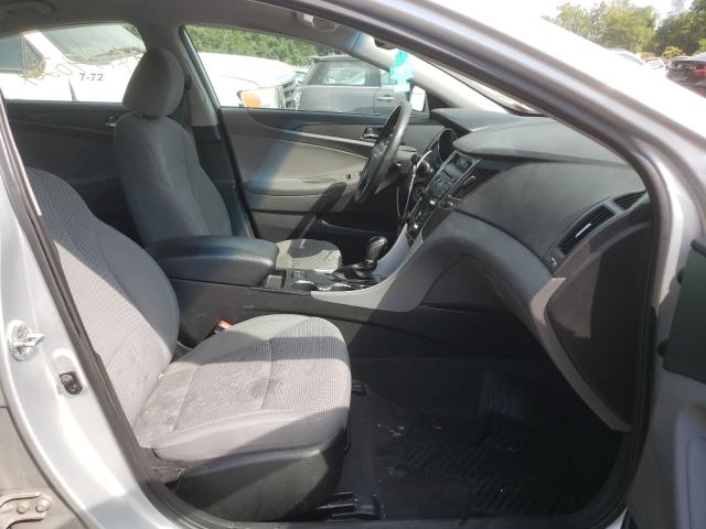 Photo 4 VIN: 5NPEB4AC5DH633165 - HYUNDAI SONATA GLS 