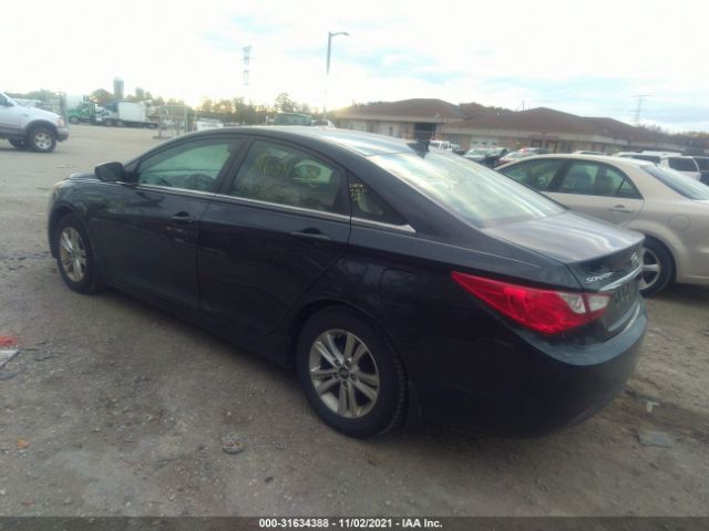 Photo 2 VIN: 5NPEB4AC5DH639094 - HYUNDAI SONATA 