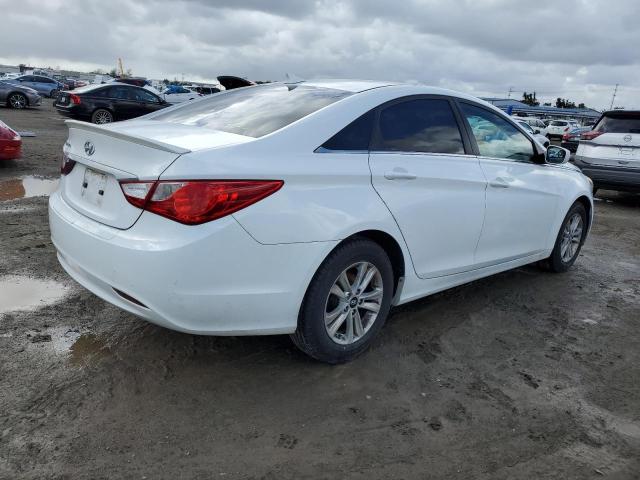 Photo 2 VIN: 5NPEB4AC5DH642111 - HYUNDAI SONATA GLS 