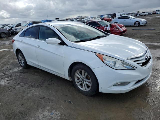 Photo 3 VIN: 5NPEB4AC5DH642111 - HYUNDAI SONATA GLS 