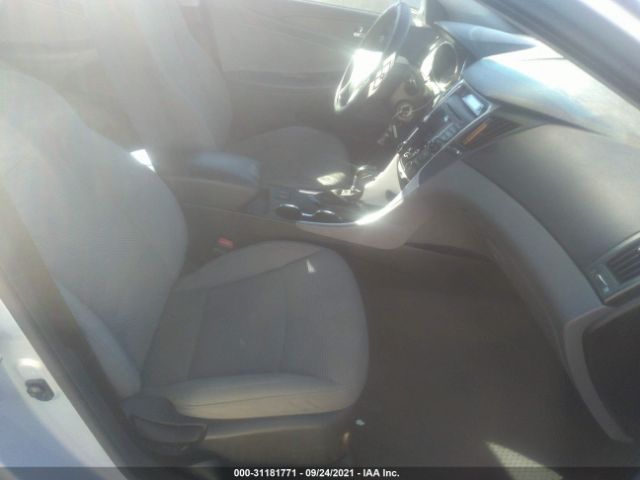 Photo 4 VIN: 5NPEB4AC5DH646255 - HYUNDAI SONATA 