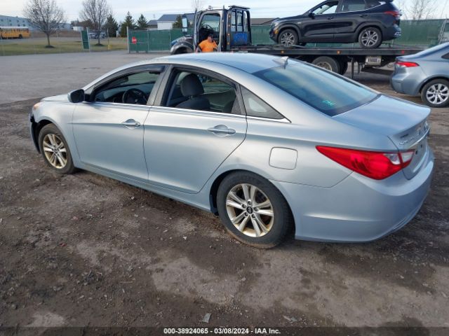 Photo 2 VIN: 5NPEB4AC5DH649835 - HYUNDAI SONATA 