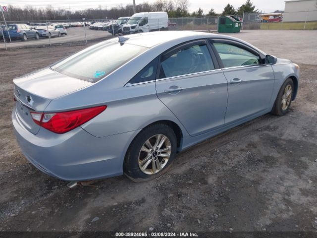 Photo 3 VIN: 5NPEB4AC5DH649835 - HYUNDAI SONATA 