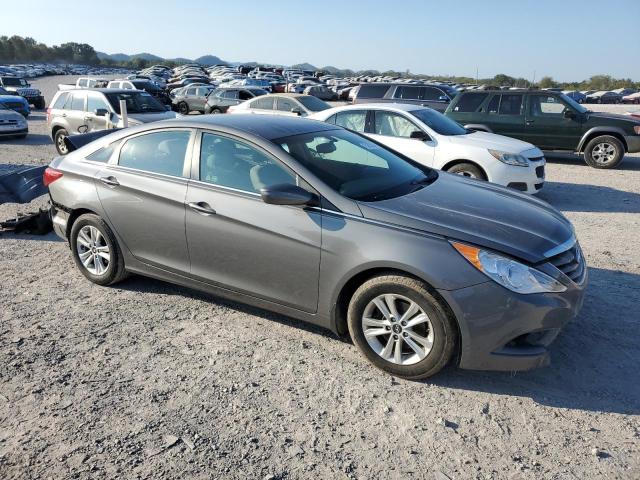 Photo 3 VIN: 5NPEB4AC5DH668742 - HYUNDAI SONATA 