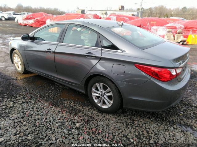 Photo 2 VIN: 5NPEB4AC5DH702226 - HYUNDAI SONATA 