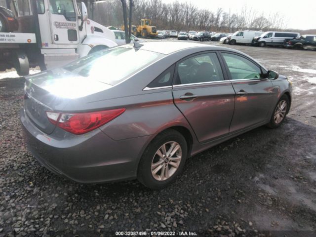 Photo 3 VIN: 5NPEB4AC5DH702226 - HYUNDAI SONATA 