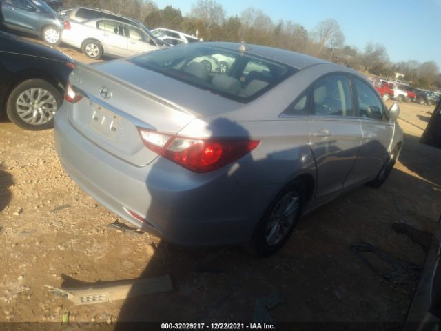 Photo 3 VIN: 5NPEB4AC5DH702663 - HYUNDAI SONATA 