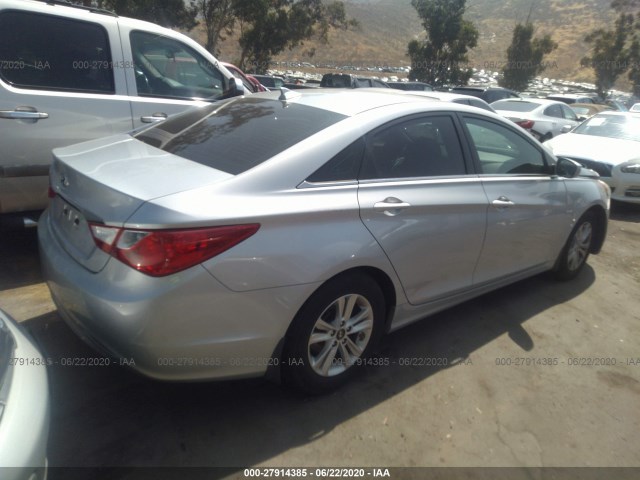 Photo 3 VIN: 5NPEB4AC5DH706101 - HYUNDAI SONATA 