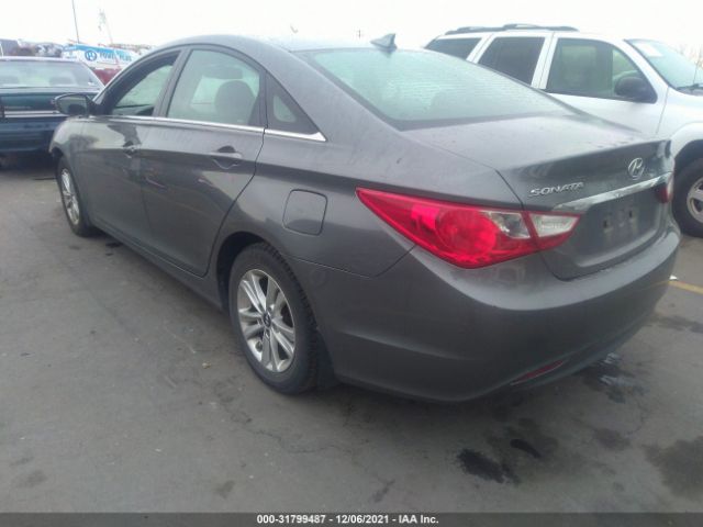 Photo 2 VIN: 5NPEB4AC5DH714098 - HYUNDAI SONATA 