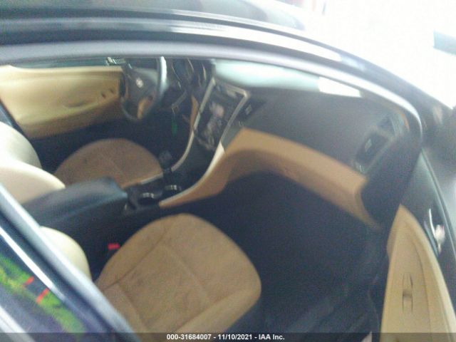 Photo 4 VIN: 5NPEB4AC5DH725215 - HYUNDAI SONATA 