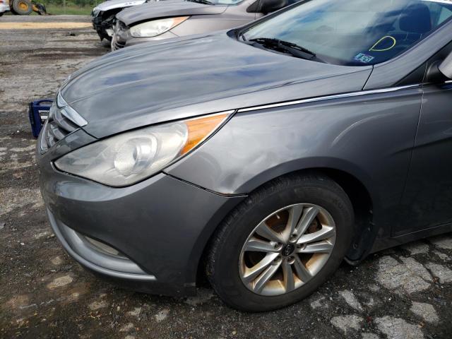 Photo 8 VIN: 5NPEB4AC5DH742516 - HYUNDAI SONATA GLS 