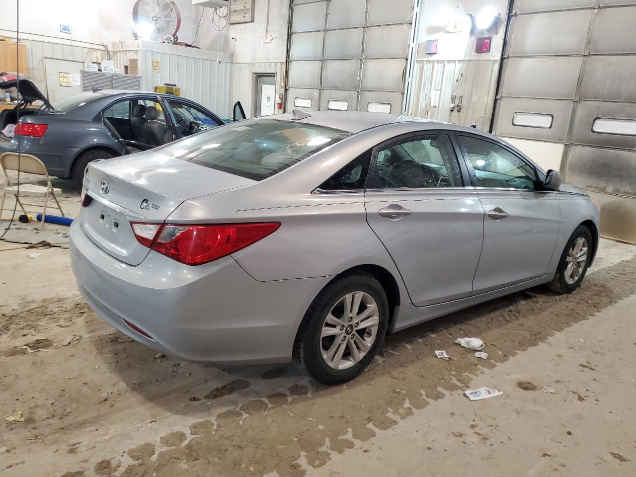 Photo 2 VIN: 5NPEB4AC5DH759428 - HYUNDAI SONATA 