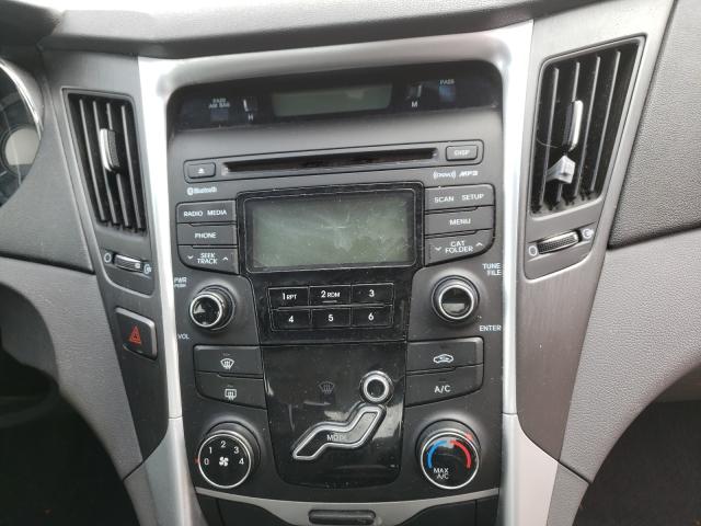 Photo 8 VIN: 5NPEB4AC5DH761065 - HYUNDAI SONATA GLS 