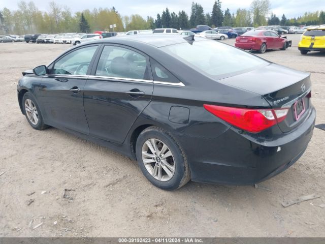 Photo 2 VIN: 5NPEB4AC5DH767349 - HYUNDAI SONATA 