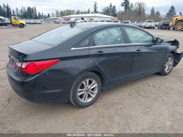 Photo 3 VIN: 5NPEB4AC5DH767349 - HYUNDAI SONATA 