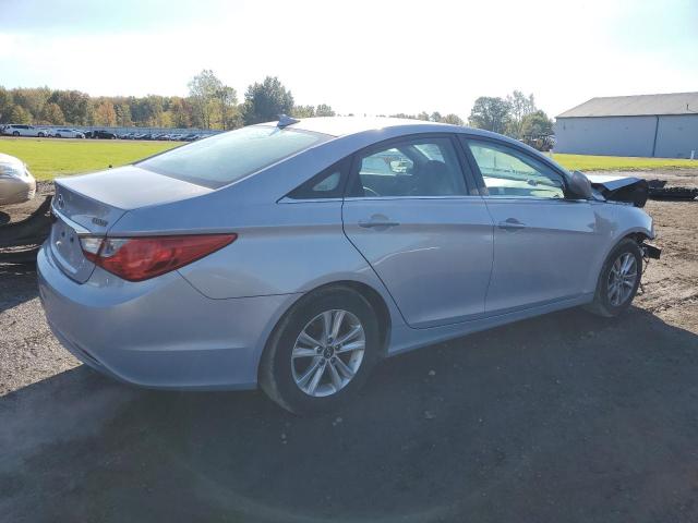 Photo 2 VIN: 5NPEB4AC5DH768498 - HYUNDAI SONATA GLS 