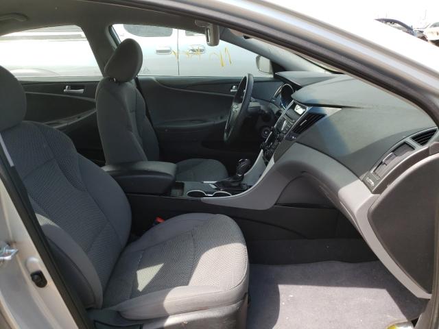 Photo 4 VIN: 5NPEB4AC5DH768887 - HYUNDAI SONATA GLS 