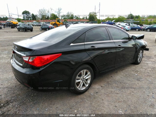 Photo 3 VIN: 5NPEB4AC5DH776990 - HYUNDAI SONATA 