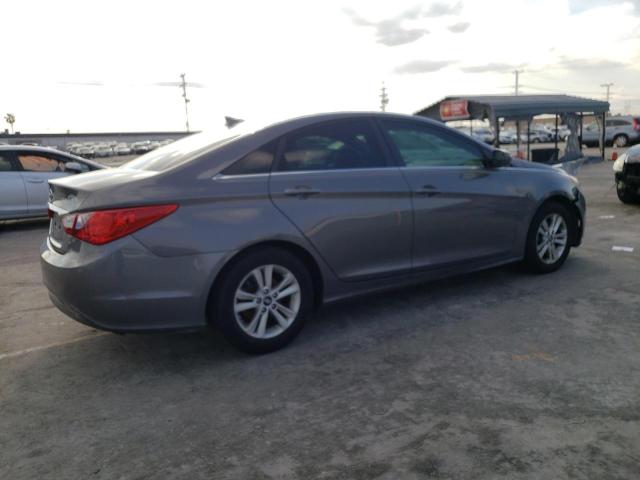 Photo 2 VIN: 5NPEB4AC5DH779694 - HYUNDAI SONATA GLS 