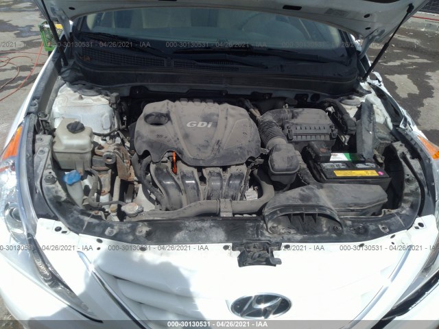 Photo 9 VIN: 5NPEB4AC5DH780473 - HYUNDAI SONATA 