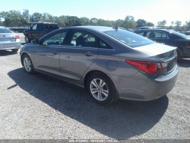 Photo 2 VIN: 5NPEB4AC5DH790713 - HYUNDAI SONATA 