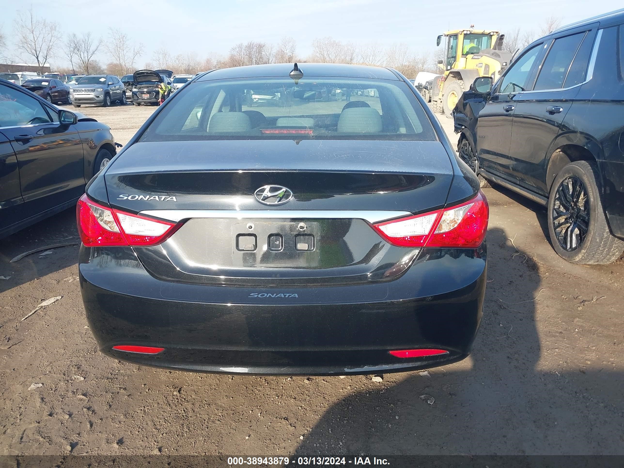 Photo 15 VIN: 5NPEB4AC5DH794308 - HYUNDAI SONATA 