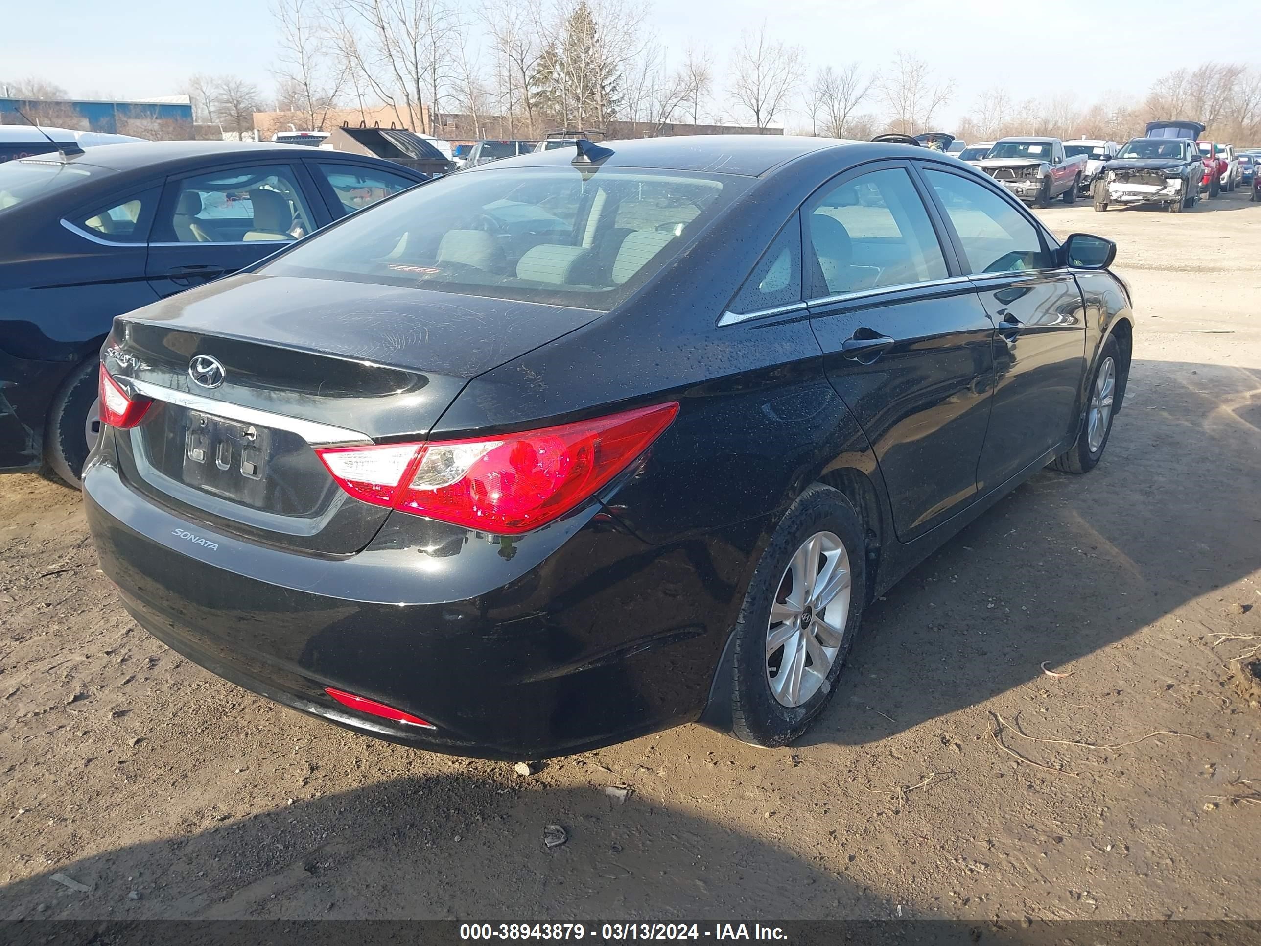 Photo 3 VIN: 5NPEB4AC5DH794308 - HYUNDAI SONATA 