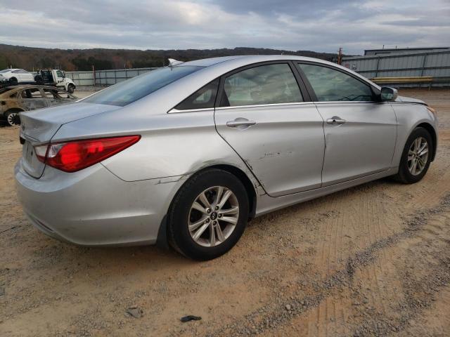 Photo 2 VIN: 5NPEB4AC5DH806246 - HYUNDAI SONATA GLS 