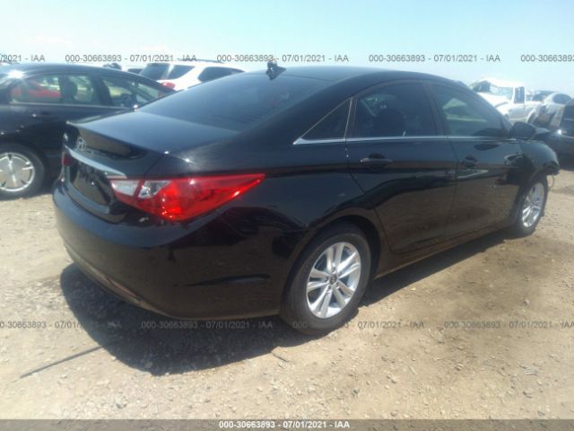 Photo 3 VIN: 5NPEB4AC5DH807932 - HYUNDAI SONATA 