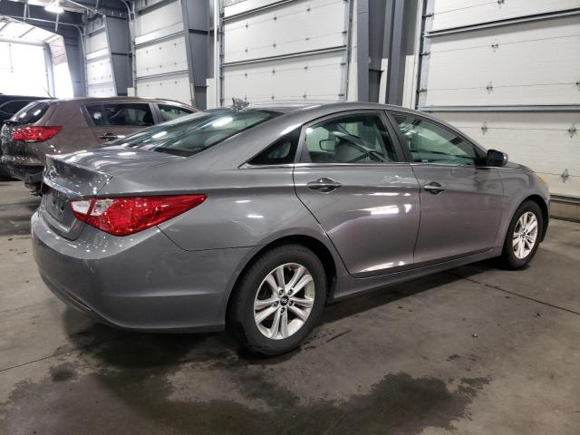 Photo 2 VIN: 5NPEB4AC5DH810135 - HYUNDAI SONATA GLS 