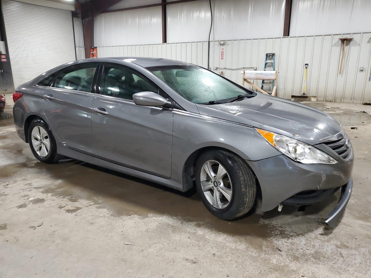 Photo 3 VIN: 5NPEB4AC5EH828362 - HYUNDAI SONATA 