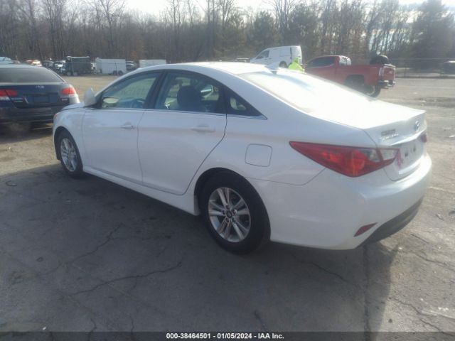 Photo 2 VIN: 5NPEB4AC5EH860938 - HYUNDAI SONATA 