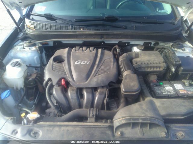 Photo 9 VIN: 5NPEB4AC5EH860938 - HYUNDAI SONATA 