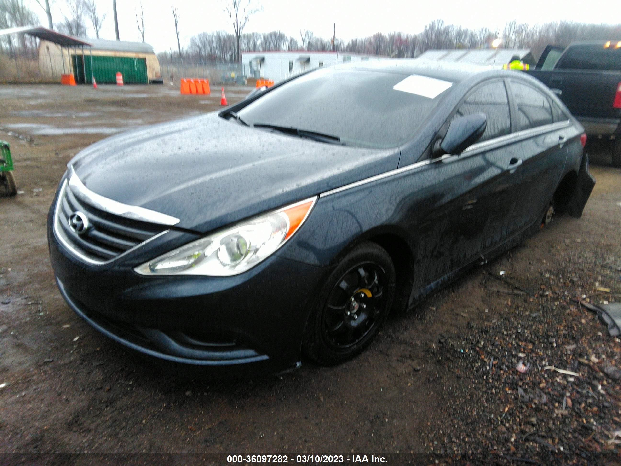 Photo 1 VIN: 5NPEB4AC5EH872393 - HYUNDAI SONATA 