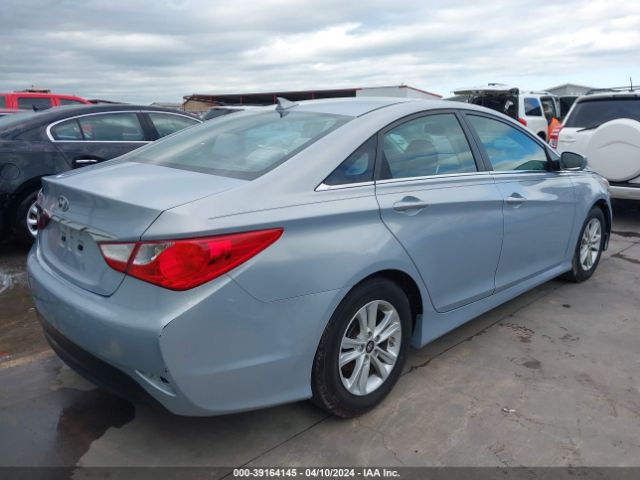 Photo 3 VIN: 5NPEB4AC5EH873673 - HYUNDAI SONATA 