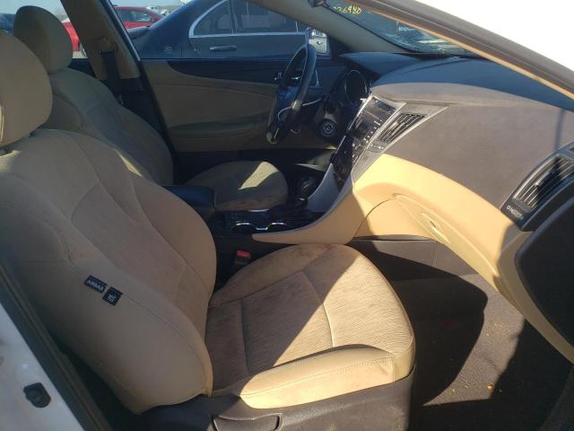 Photo 4 VIN: 5NPEB4AC5EH889078 - HYUNDAI SONATA GLS 