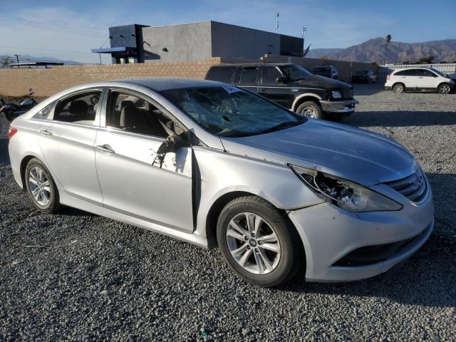 Photo 3 VIN: 5NPEB4AC5EH906025 - HYUNDAI SONATA GLS 