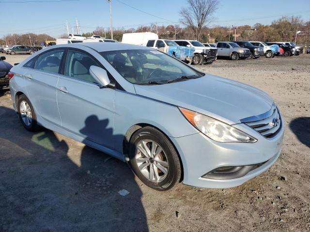 Photo 3 VIN: 5NPEB4AC5EH912391 - HYUNDAI SONATA GLS 