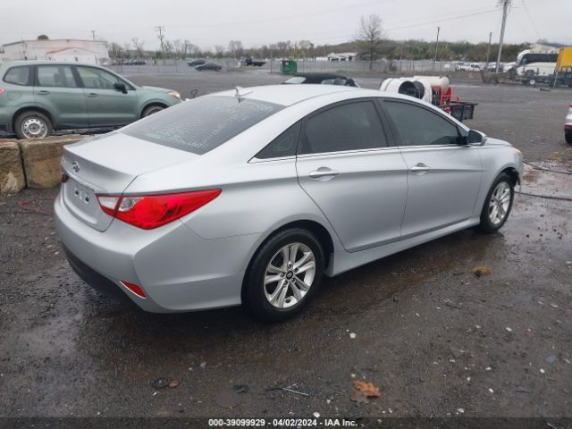 Photo 3 VIN: 5NPEB4AC5EH922998 - HYUNDAI SONATA 