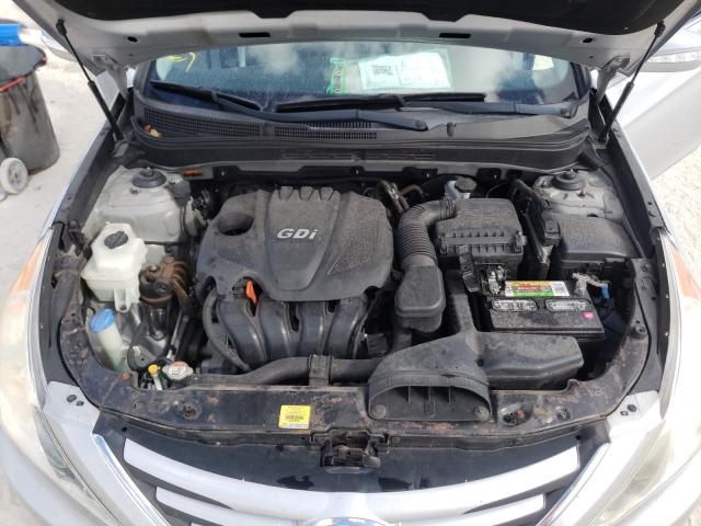 Photo 6 VIN: 5NPEB4AC5EH924699 - HYUNDAI SONATA GLS 