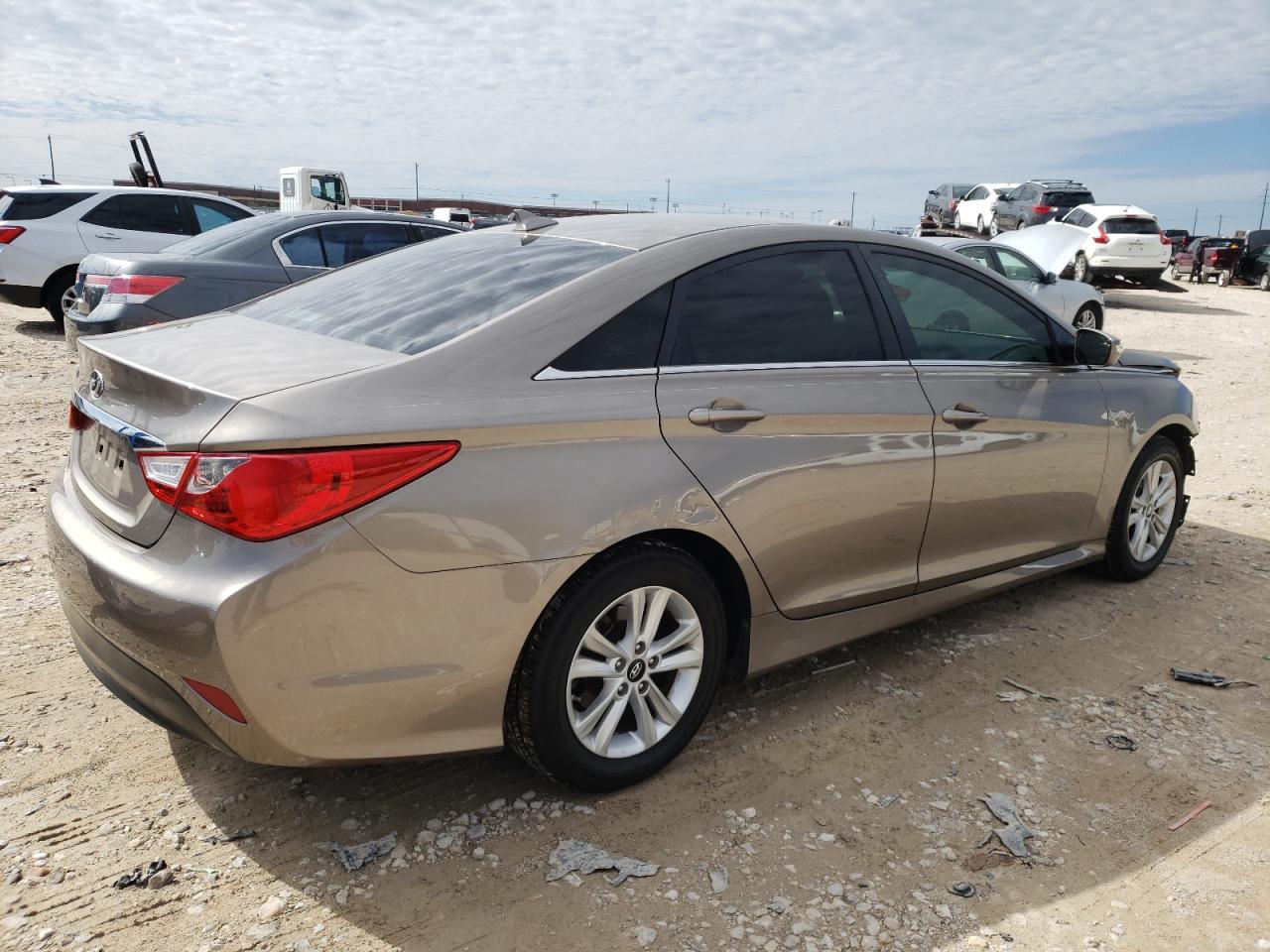 Photo 2 VIN: 5NPEB4AC5EH930115 - HYUNDAI SONATA 