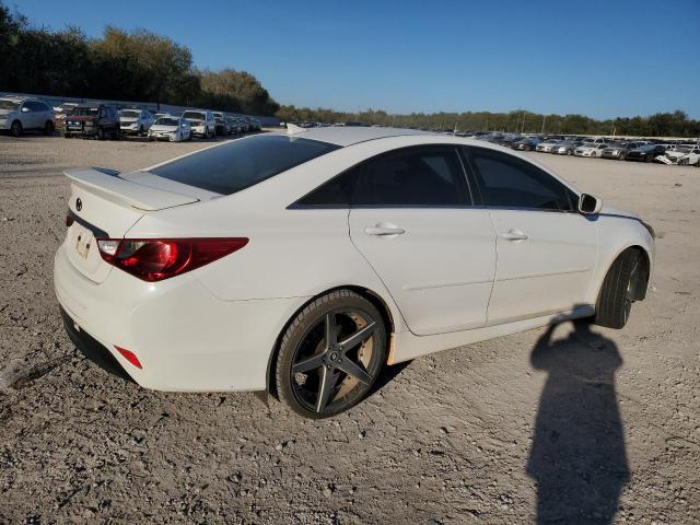 Photo 2 VIN: 5NPEB4AC5EH941101 - HYUNDAI SONATA 